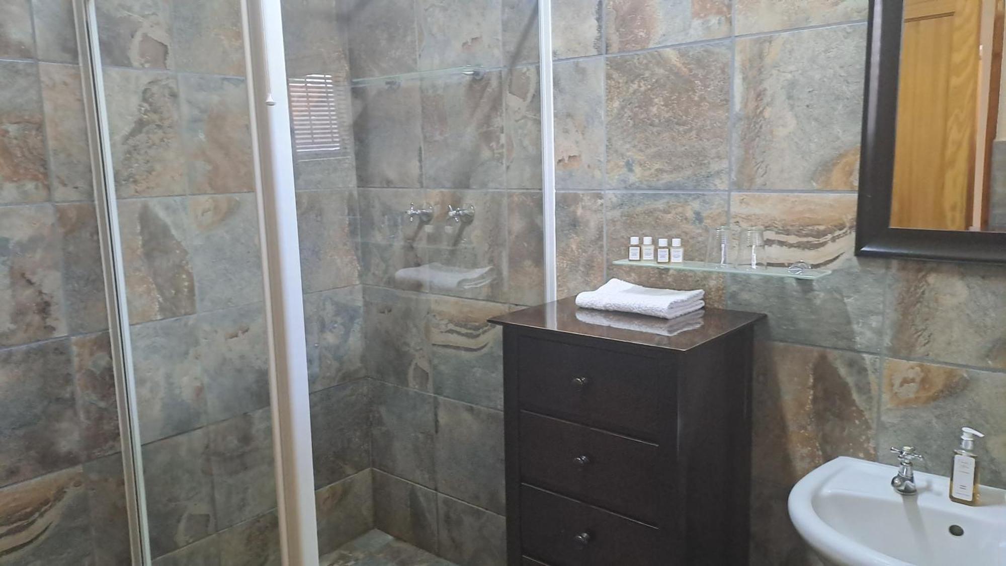 African Dawn B&B Calvinia Екстериор снимка